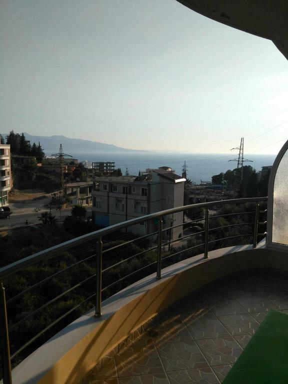 Sofapartments Sarandë Esterno foto