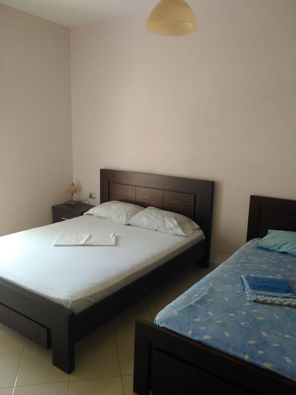 Sofapartments Sarandë Esterno foto